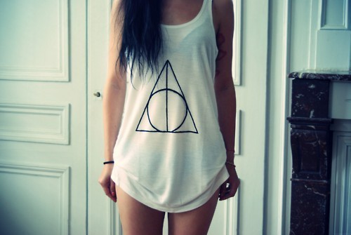  The Deathly Hallows sign t-shirt