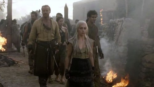  Dany and Jorah with Dothraki