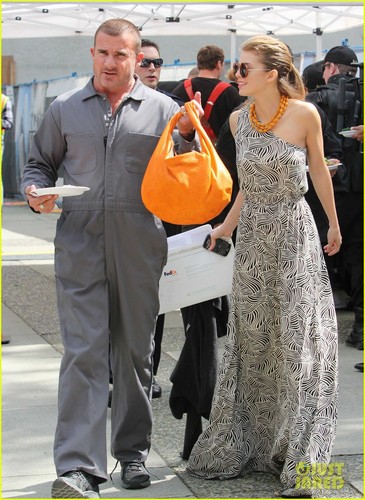  Dominic Purcell and AnnaLynne McCord on the set of his movie Bailout