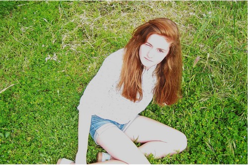  Renesme when she looks 13 ou 14. Do toi think she looks like the teenage Renesmee?