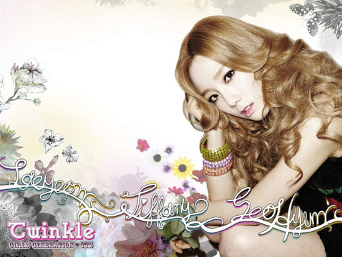  TaeTiSeo "Twinkle" Digital Booklet