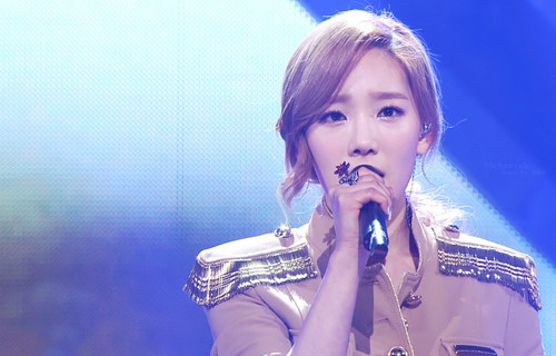  taeyeon Missing toi Like Crazy@ MBC musique Core