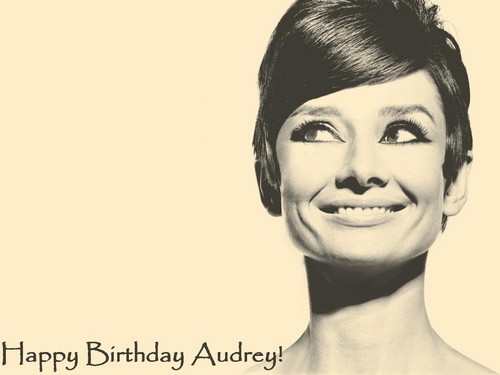  <3 Happy Birthday Audrey! <3