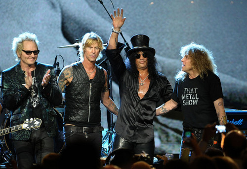 27th Annual Rock And Roll Hall Of Fame Induction Ceremony - mostrar