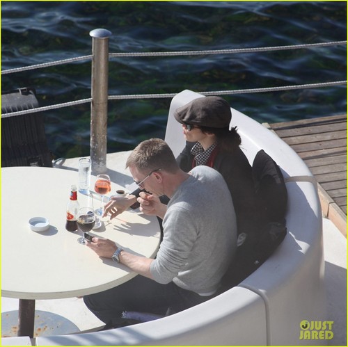  Daniel Craig & Rachel Weisz: Yacht Ride in Turkey