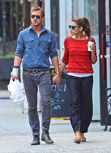  Eva - and Ryan 小鹅, gosling, 高斯林 Together in NYC, May 10, 2012