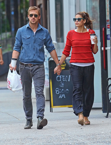  Eva - and Ryan anak helang, gosling Together in NYC, May 10, 2012
