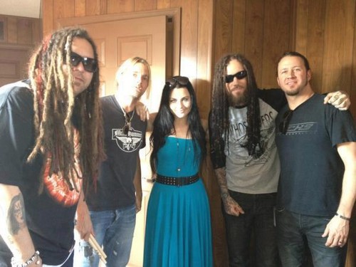  Evanescence and korn