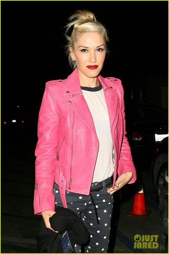 Gwen Stefani: Movie-Going Mama & Coldplay Concert!