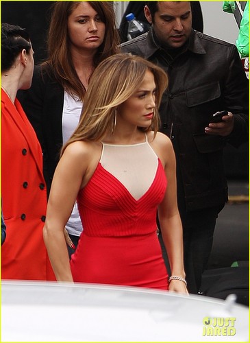  Jennifer Lopez To Make History Tomorrow!