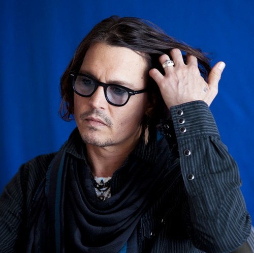  Johnny Depp(interview)of the film"Dark Shadows"in Los Angeles on April29.2012