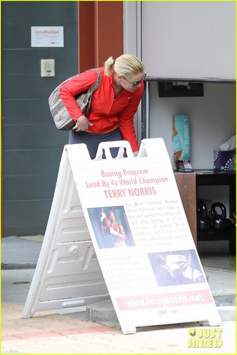  Katherine Heigl: Boxing Lessons with Terry Norris!
