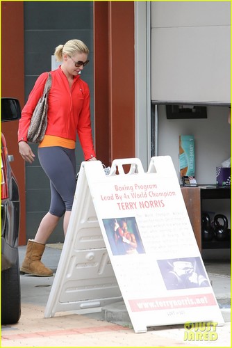  Katherine Heigl: Boxing Lessons with Terry Norris!