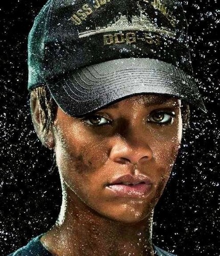  रिहाना - "Battleship" Movie Posters