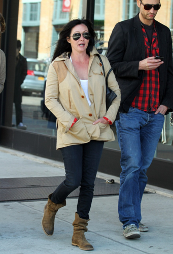  Shannen - Out in New York City, April 21st 2011