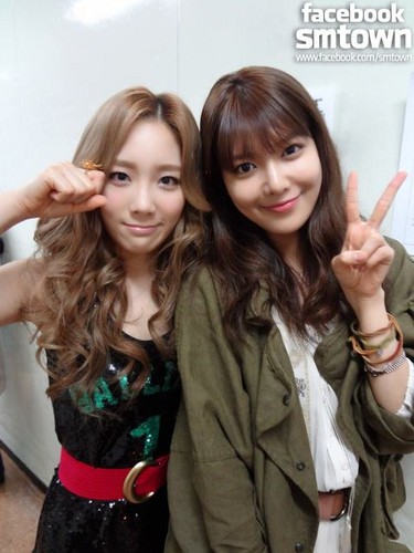 TaeTiSeo with Sooyoung