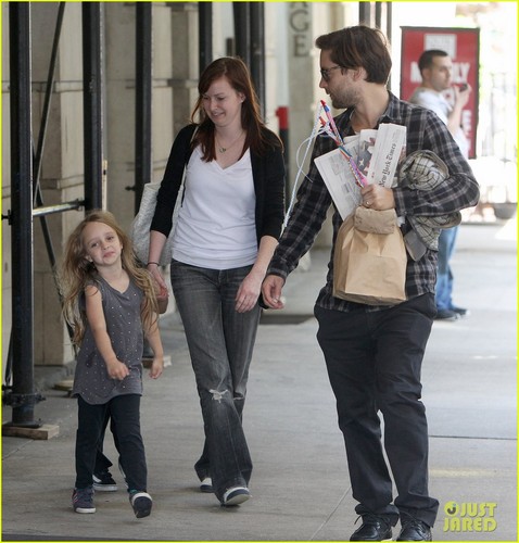  Tobey Maguire: Childrenâ€™s Museum of Modern Art with Family!