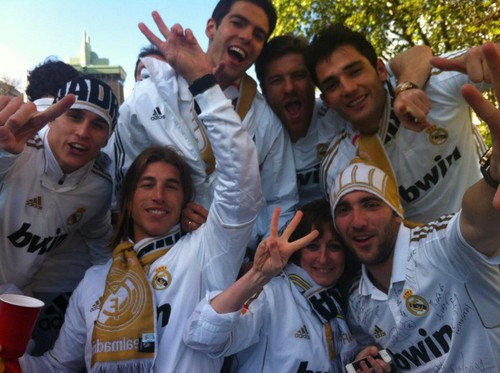  Xabi Celebrating Real Madrid's 32 Ligas