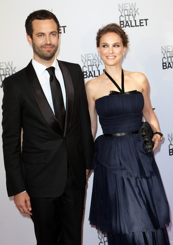  Attending the New York City Ballet's Spring Gala at David H. Koch Theater, 林肯 Center, NYC (May