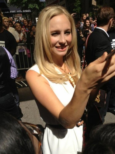  Candice meeting fan at the CW upfronts - 17th May 2012.