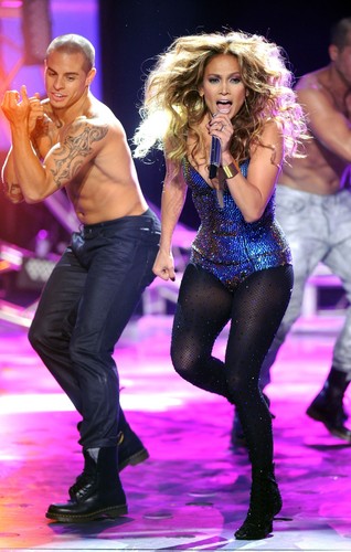 Dance Again Live On American Idol [10 May 2012]