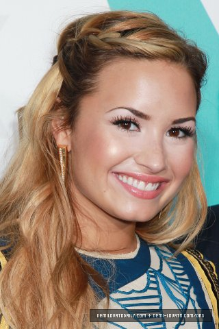  Demi - 2012 cáo, fox Upfront Party - May 14, 2012