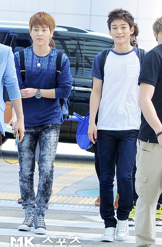  EXO-M & EXO-K at Incheon International Airport
