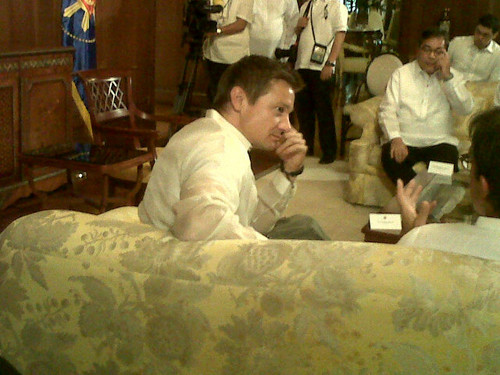  Meeting with President Aquino(2012)
