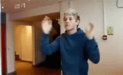  Niall's dance moves