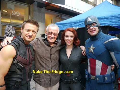  The Avengers बी टी एस