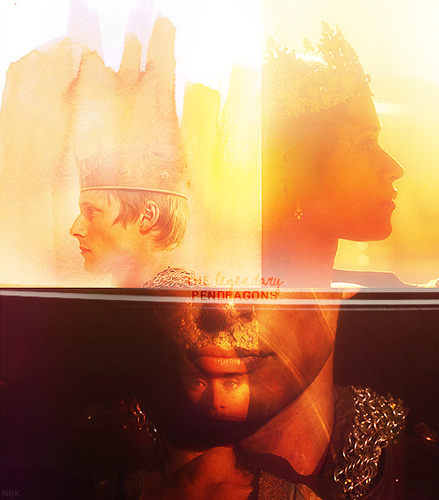  The King and क्वीन of Camelot