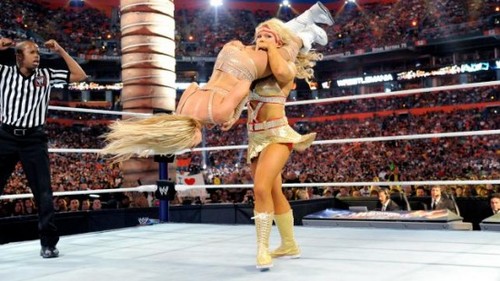  Wrestlemania 28 Results: Kelly Kelly and Maria Menounos vs. Beth Phoenix and Eve Torres