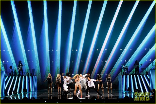  Beyonce: Revel Performance in Atlantic City!