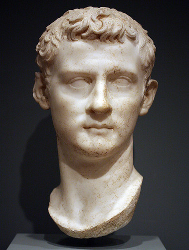  Caligula(31 August AD 12 – 24 January AD 41)