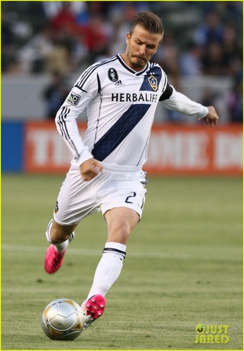 David Beckham: Samsung Soccer Commercial!