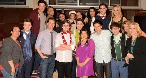 Glee behind the scenes last few episodes season 3