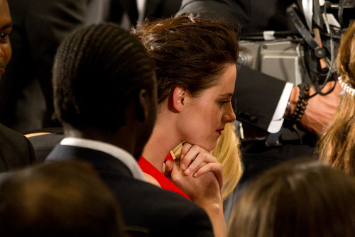  Kristen at Cosmopolis premiere [ Cannes 25/5 2012]
