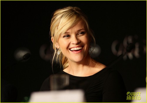  Reese Witherspoon: 'Mud' foto Call in Cannes!