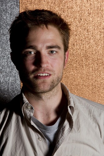  Robert Pattinson Cannes Portraits 2012
