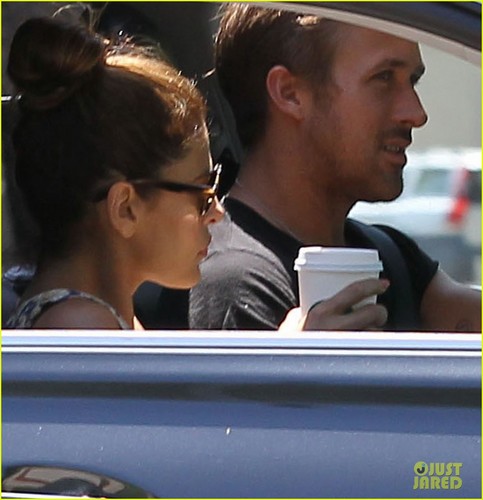  Ryan gänschen, gosling & Eva Mendes: Starbucks Couple