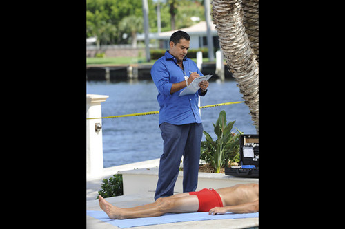  The Glades (1x10) saat Chance