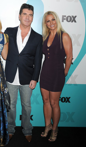  2012 vos, fox Upfronts In New York City [14 May 2012]