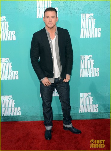  Channing Tatum - এমটিভি Movie Awards with Jenna Dewan!