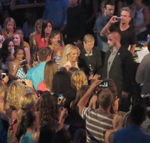  raposa The X Factor Auditions in Kansas City, Missouri [8 June 2012]