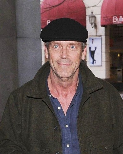  Hugh Laurie- Arrive in Buenos Aires - 06.06.2012