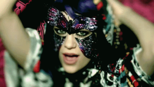  Jessie J in 'Domino' muziki video