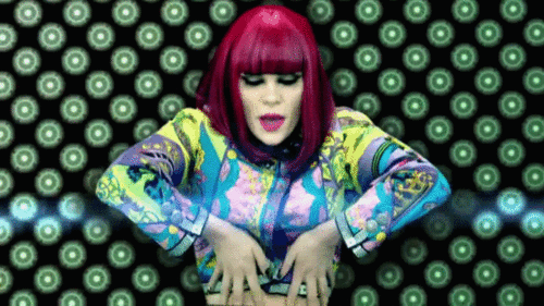  Jessie J in 'Domino' Musik video
