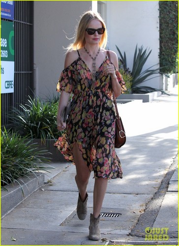  Kate Bosworth: 'Red Band' Lady!