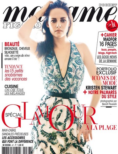  Kristen on the cover of "Madame Figaro" magazine.