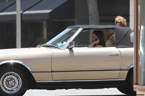  Lana Out and about in her car in Beverly Hills (May 31)